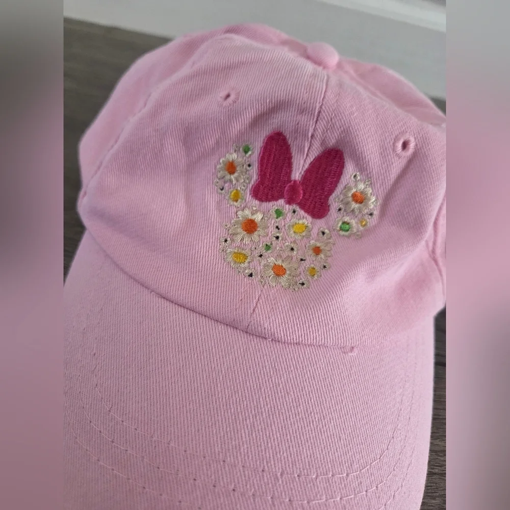 Minnie Mouse Pink Cap with Embroidered Floral Design NEW